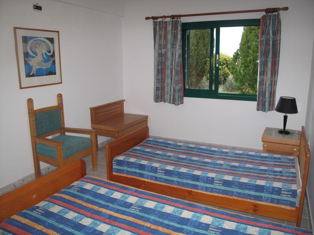 Chriseleni Latchi Villas Polis Exteriör bild