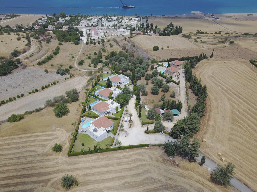 Chriseleni Latchi Villas Polis Exteriör bild